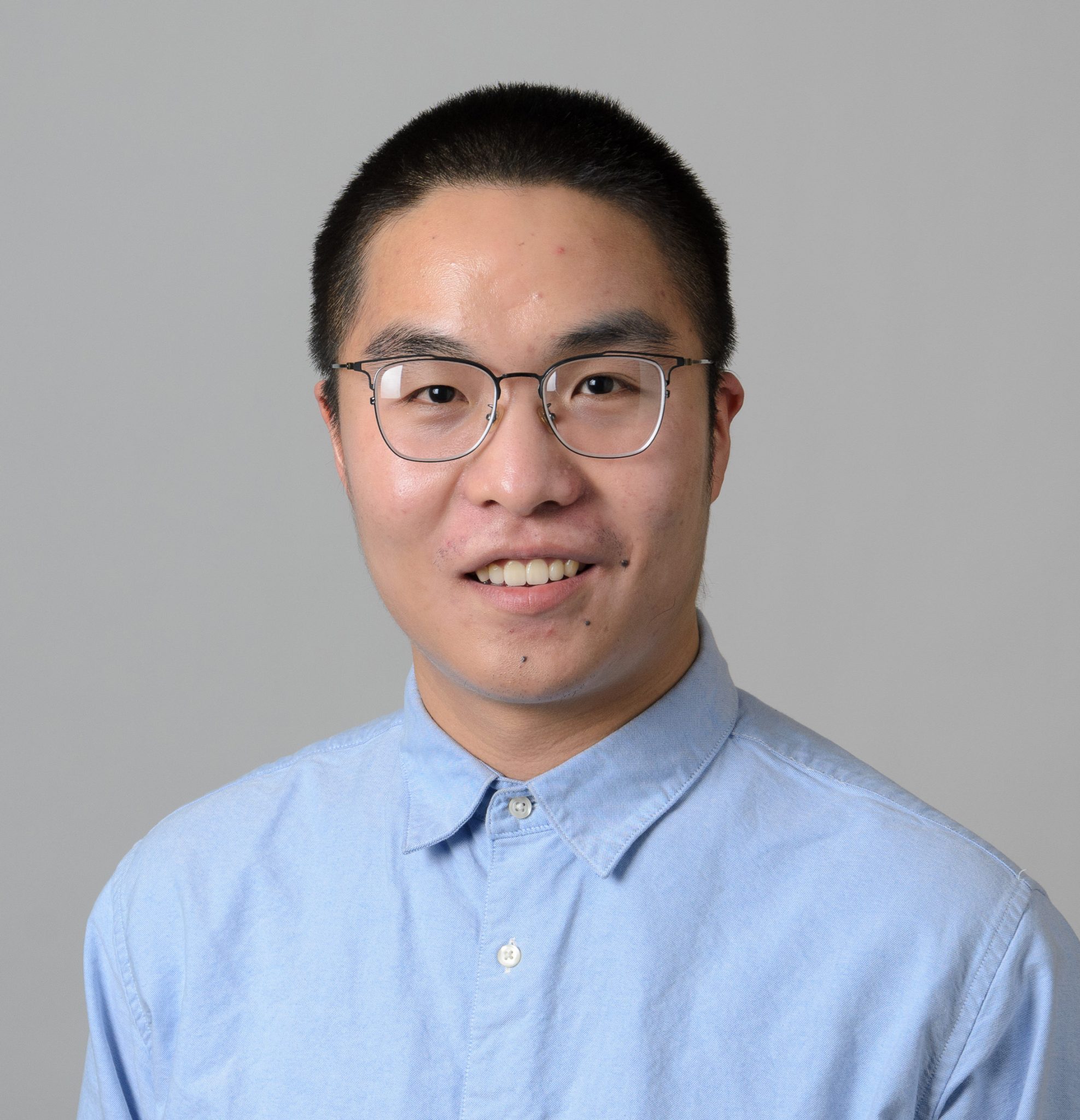 Zaili Hou Completes his Polymer Ph.D. Polymer Program
